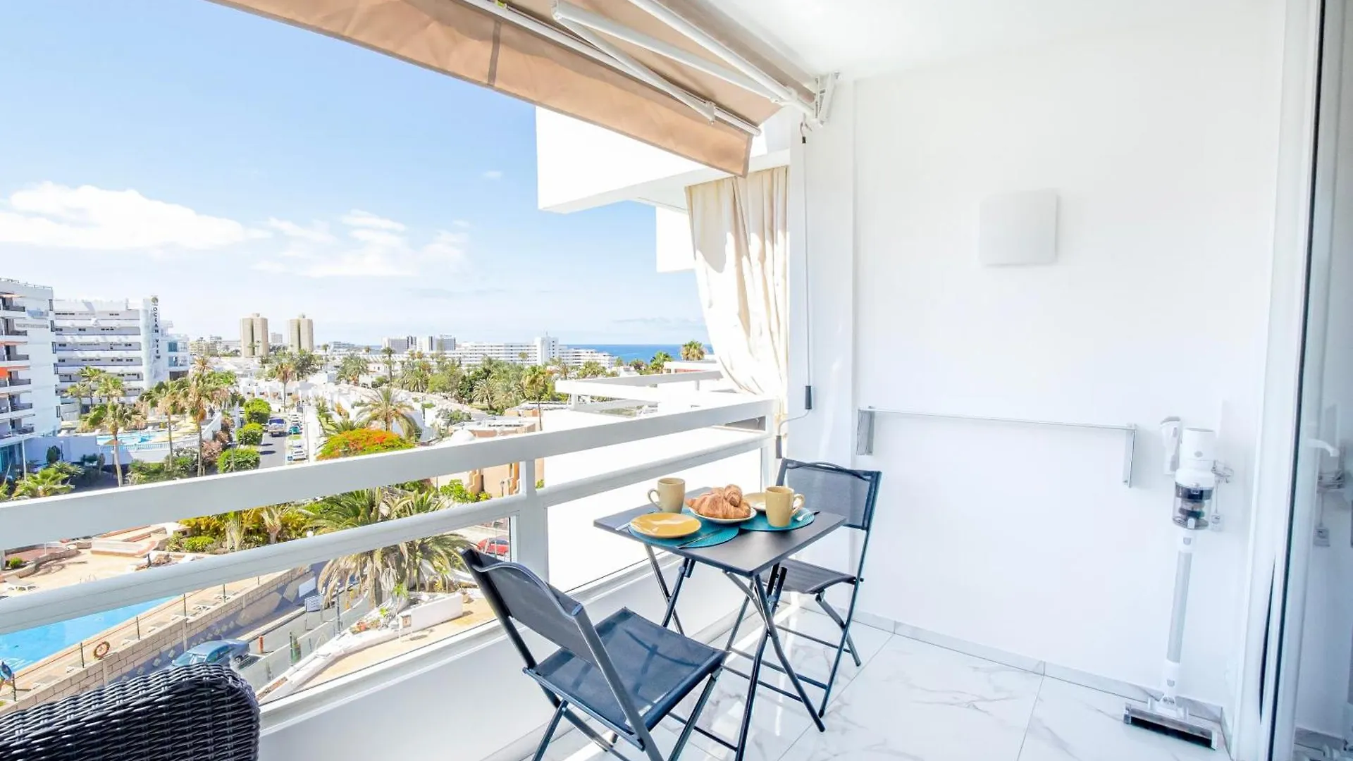 Happy Day Las Americas Ponderosa Playa Fanabe Apartment